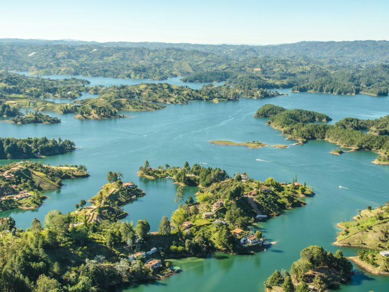 milo-miloezger-ZLLwL9bKlnk-unsplash